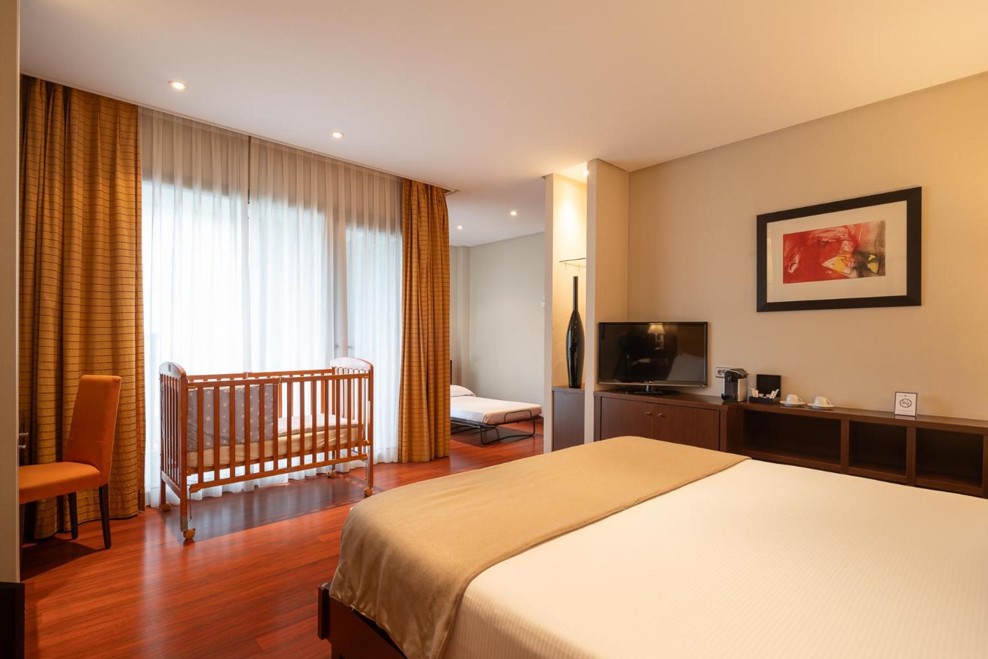 Hotel Attica21 Las Rozas Zewnętrze zdjęcie
